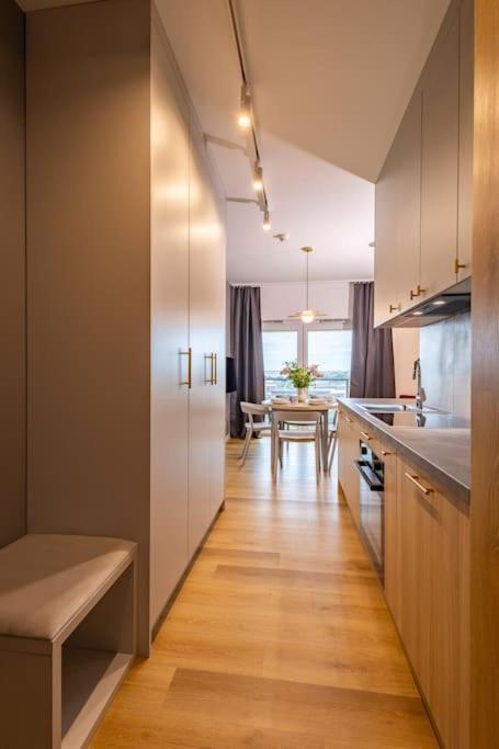 B Urban Od Wroclawapartament-pl Apartment